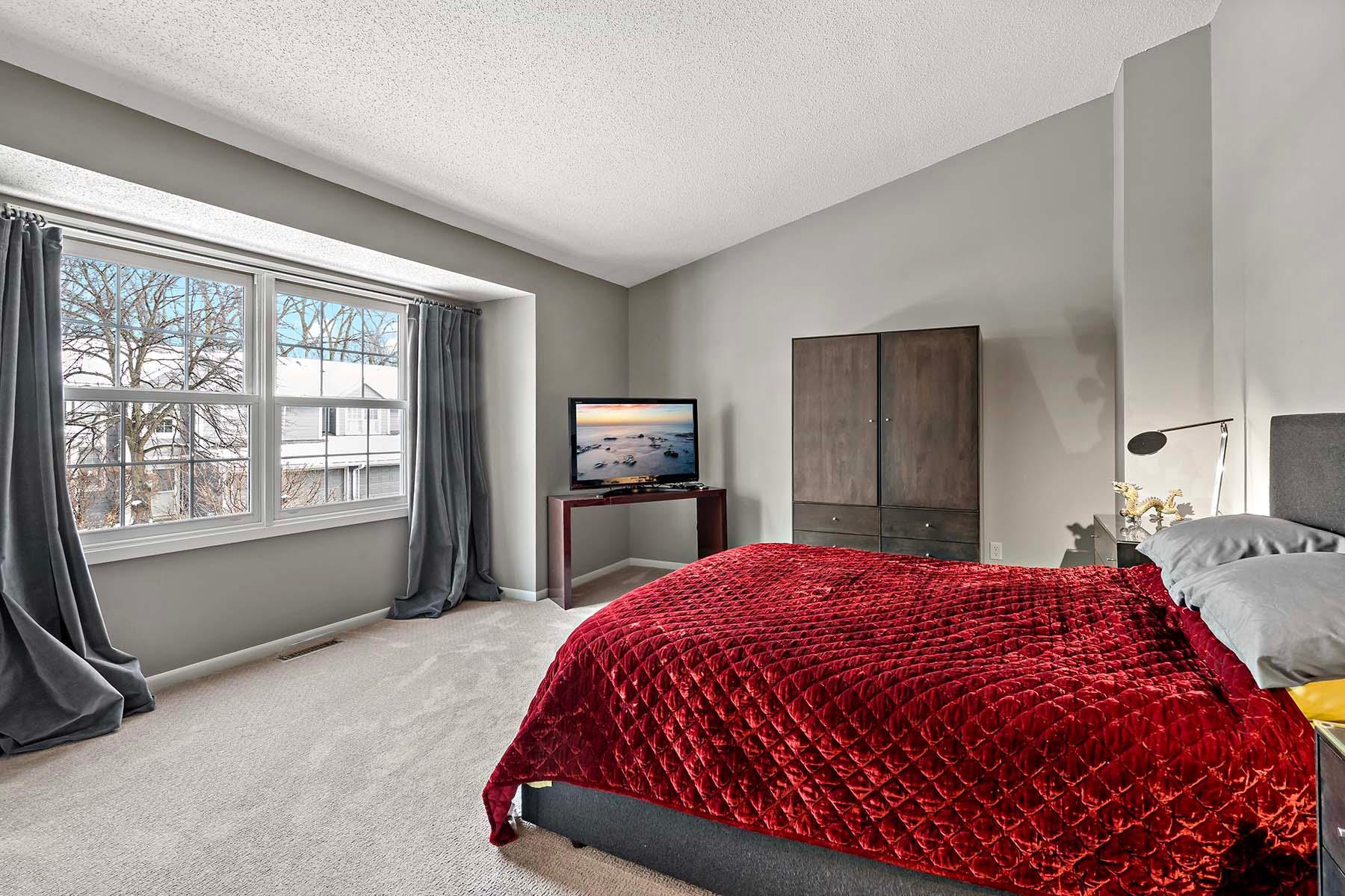 5228 Silver Maple Circle Hopkins, MN 55343 - Photo 24 of 38