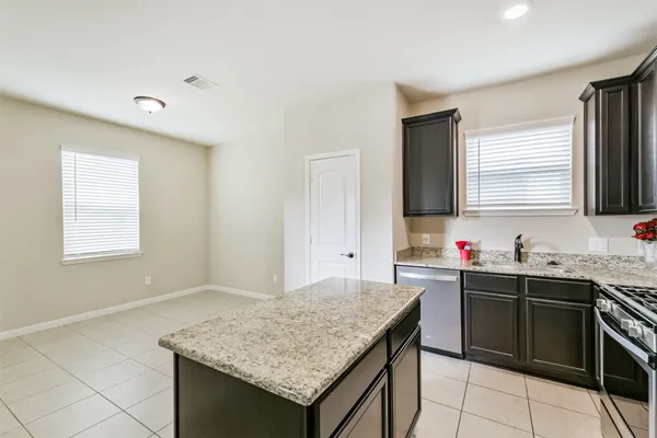 $1,950 | 7642 Dusty Melody Lane, Conroe, TX 77304