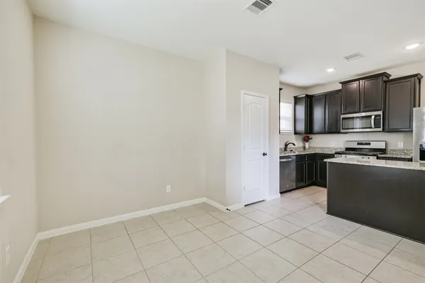 $1,950 | 7642 Dusty Melody Lane, Conroe, TX 77304