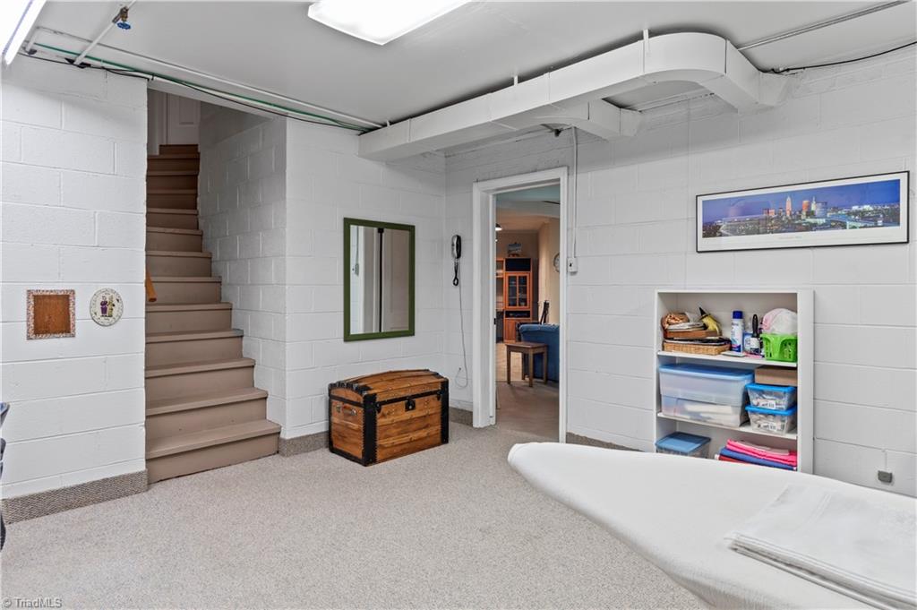 216 South Avalon Road Winston-Salem, NC 27104 - Photo 35 of 47