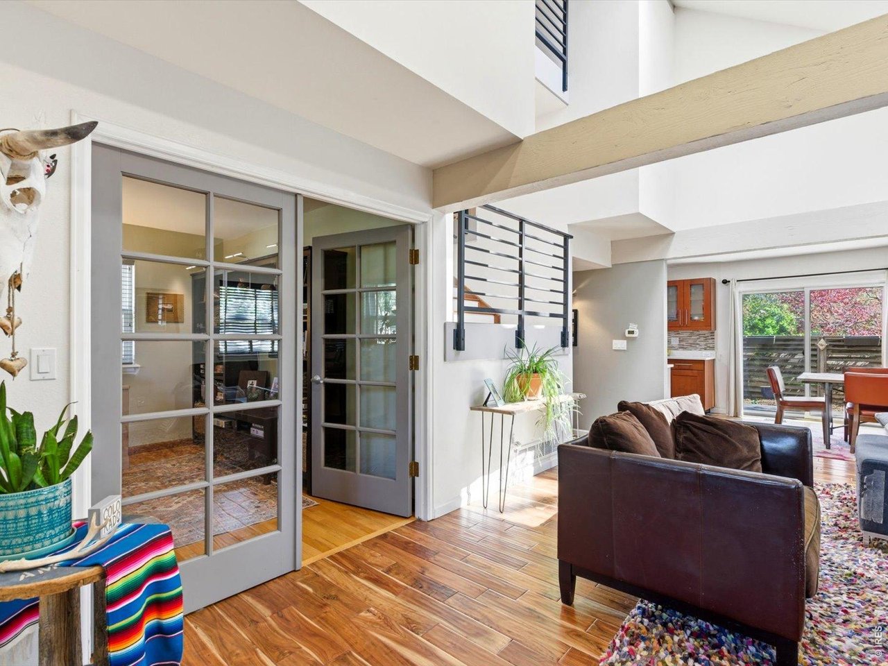 800 Racquet Lane Boulder, CO 80303 - Photo 18 of 49 Vaulted Ceilings