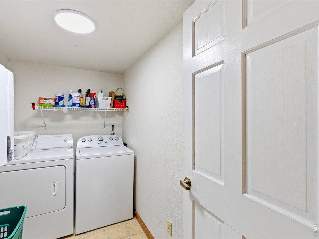 800 Racquet Lane Boulder, CO 80303 - Photo 34 of 49 Laundry