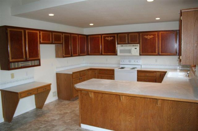 2902 West Strong Road Spokane, WA 99208 - Photo 6 of 8 Gallery Image 6