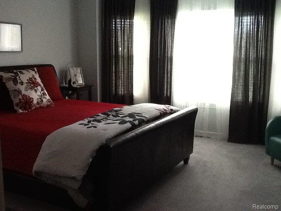 52045 Boland Road New Baltimore, MI 48047 - Photo 8 of 31 261.JPG