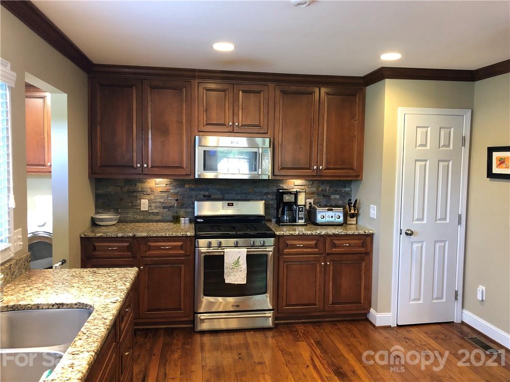 526 Battleground Road Lincolnton, NC 28092 - Photo 14 of 26 Gallery Image 14