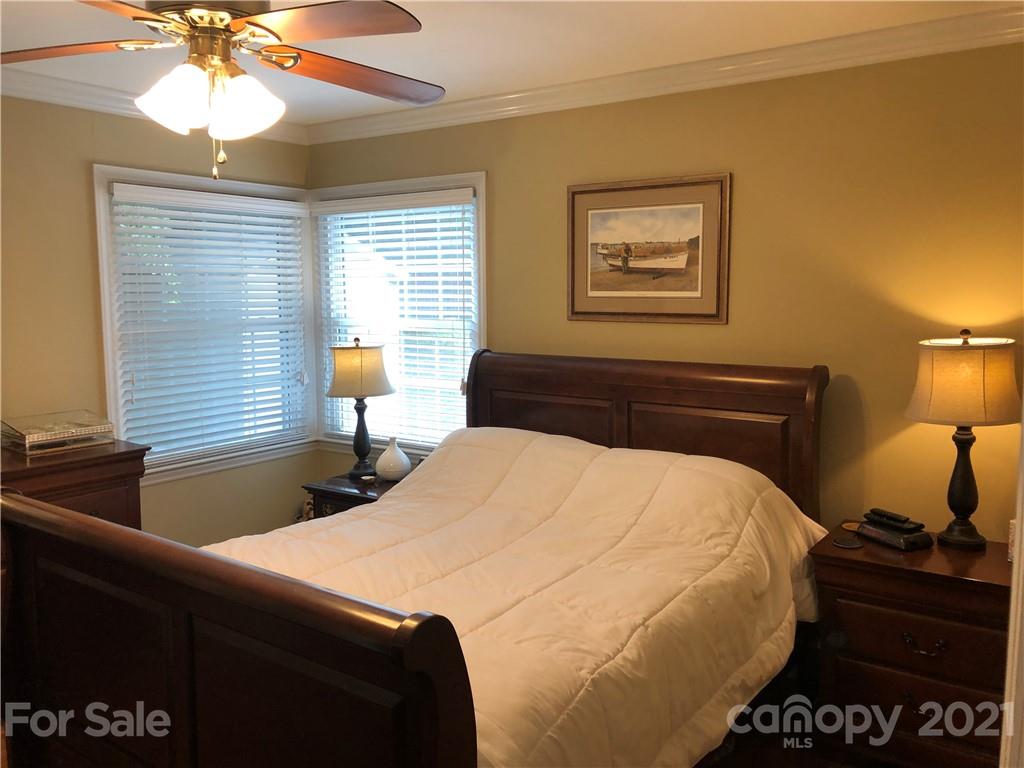 526 Battleground Road Lincolnton, NC 28092 - Photo 17 of 26 Gallery Image 17