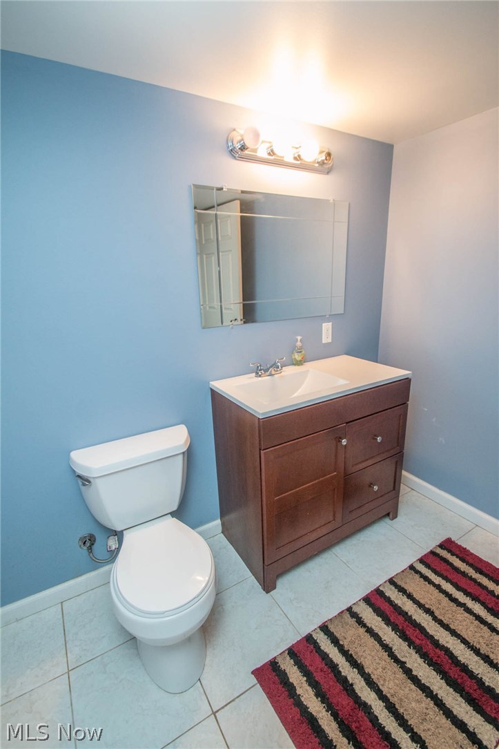 11160 Snow Road Parma, OH 44130 - Photo 29 of 34