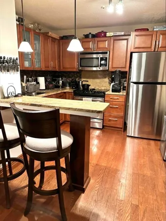 $2,100 | 881 Broadway, Unit 9, Chelsea, MA 02150