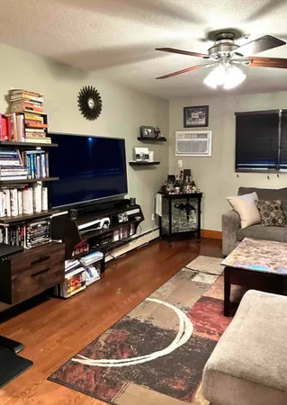 $2,100 | 881 Broadway, Unit 9, Chelsea, MA 02150