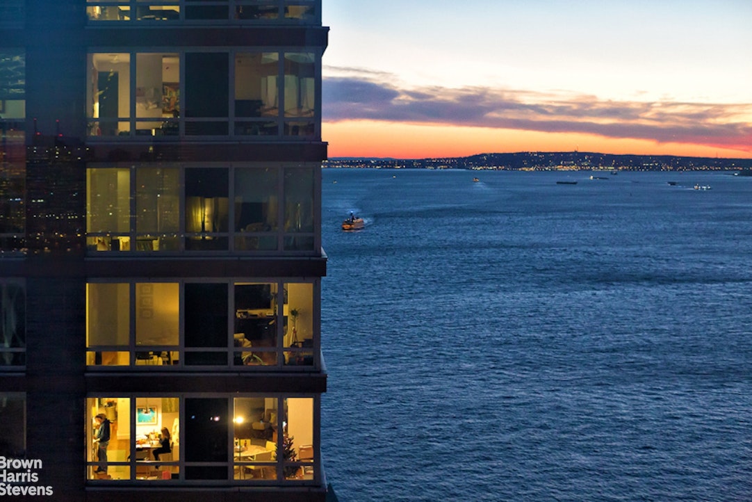 70 Little West Street, Unit 16A Manhattan, NY 10004 - Photo 21 of 33