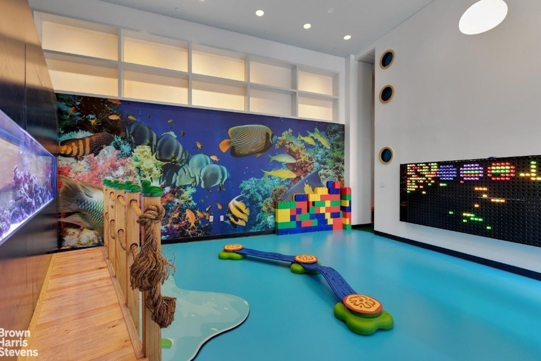 70 Little West Street, Unit 16A Manhattan, NY 10004 - Photo 28 of 33