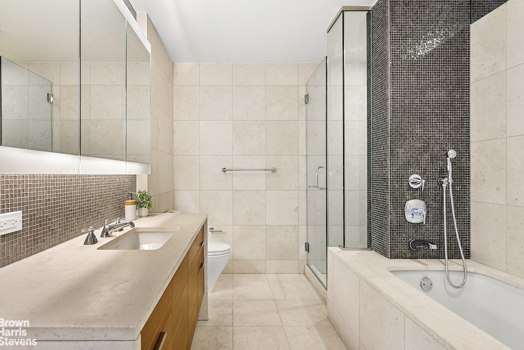 70 Little West Street, Unit 16A Manhattan, NY 10004 - Photo 9 of 33