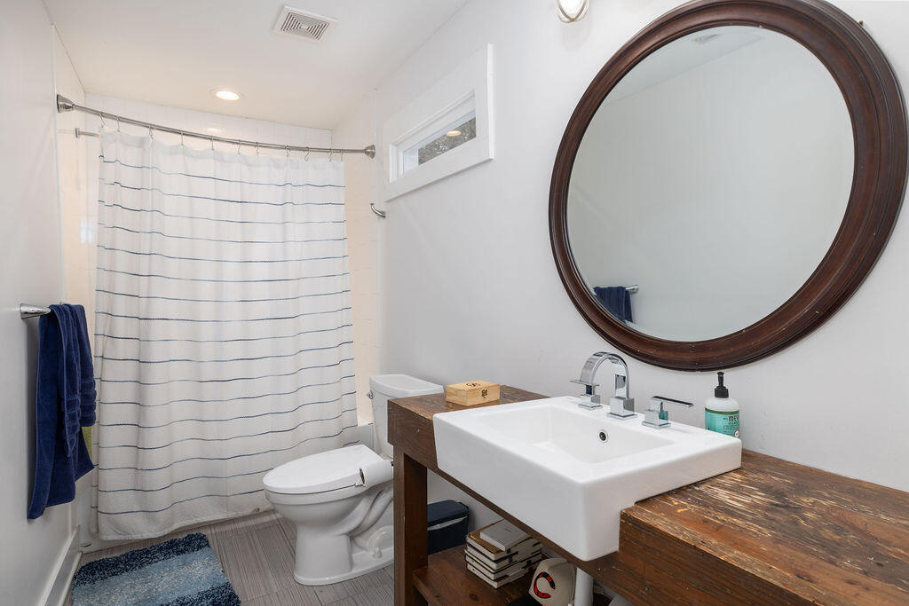 381 Sumter Street Charleston, SC 29403 - Photo 16 of 29 413A1060-Edit