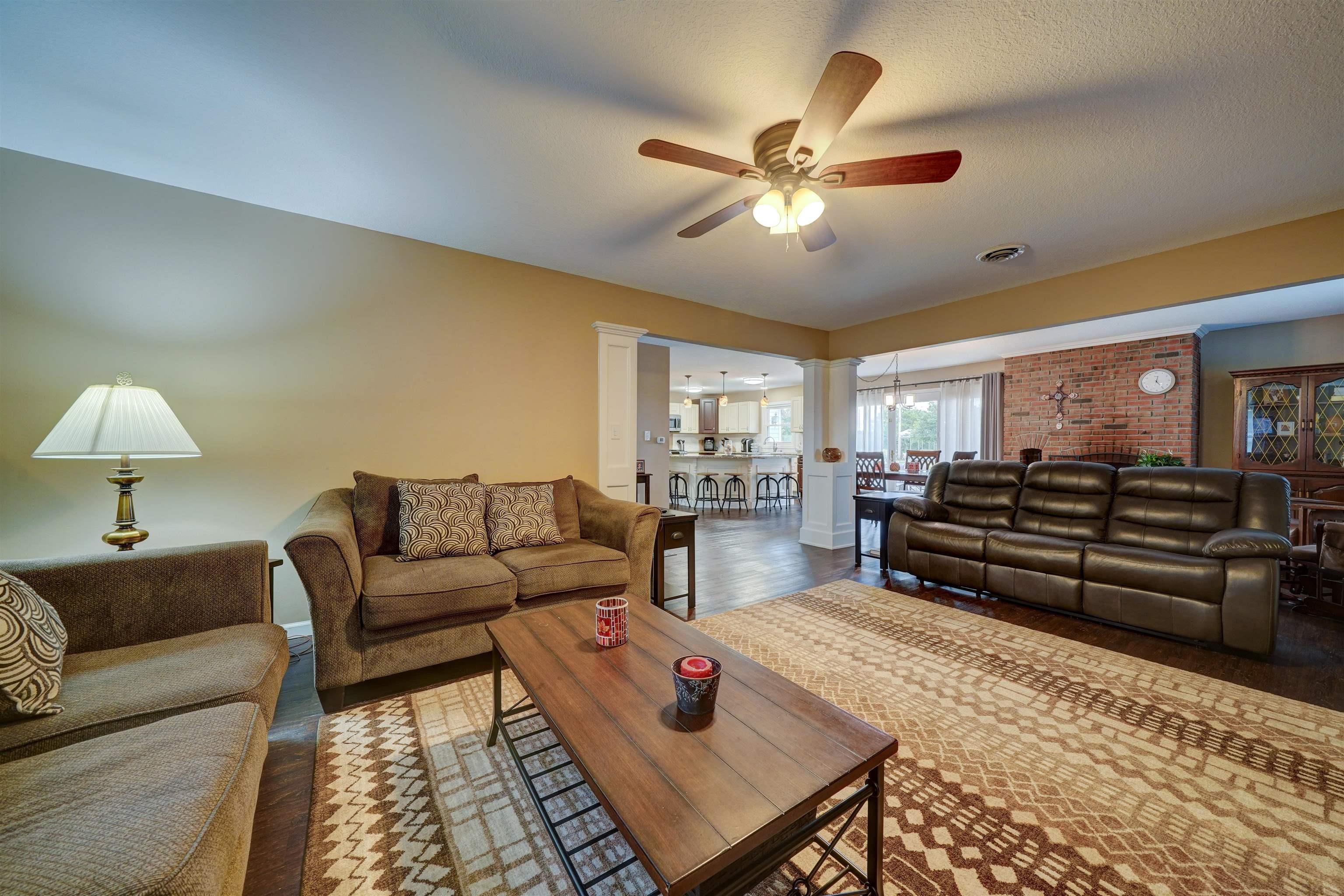 355 East Walnut Street Waterloo, IN 46793 - Photo 11 of 36 Gallery Image 11