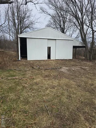 $135,900 | 11763 State Highway, Elkland, MO 65644