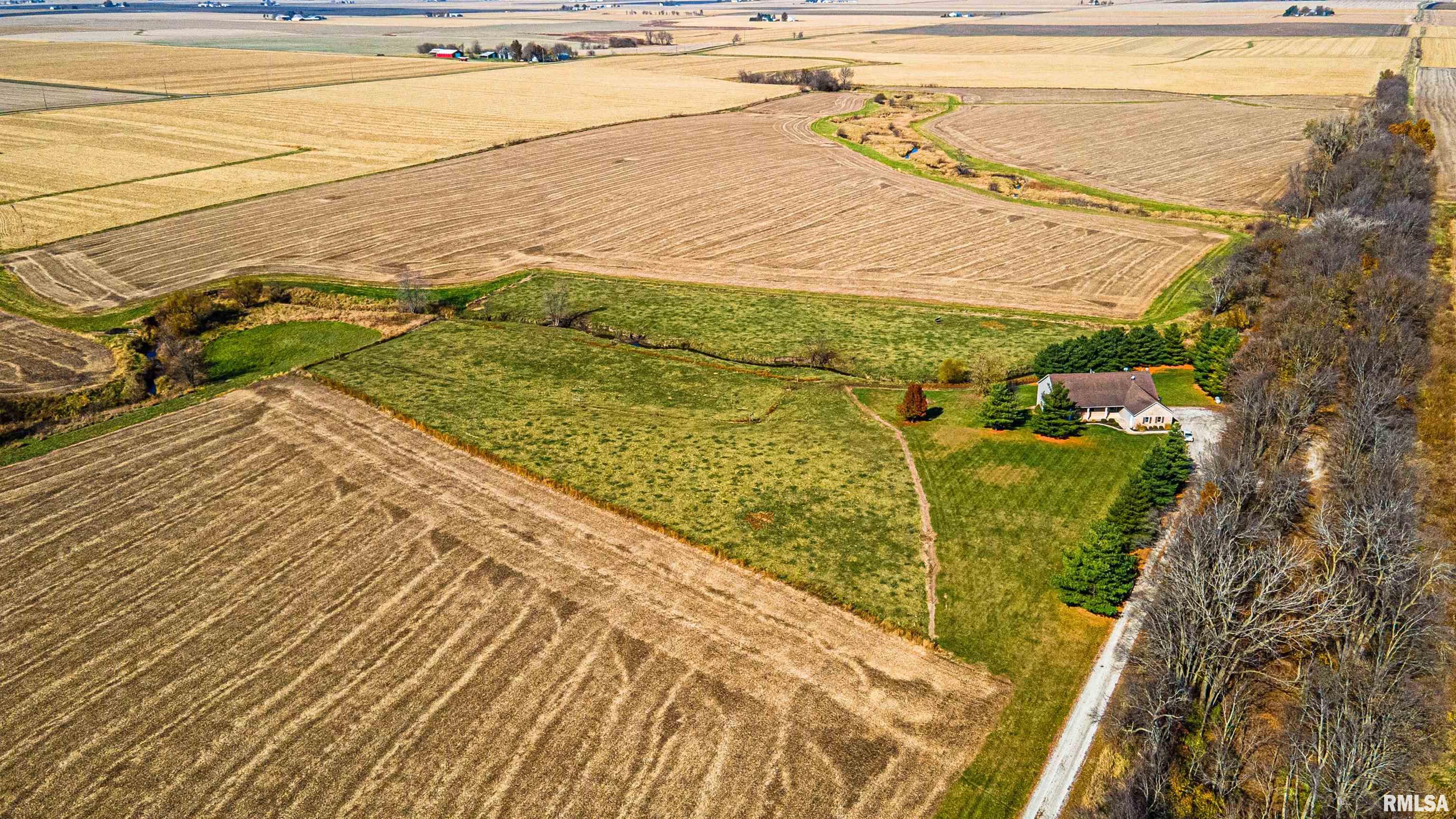 29476 Center Road Armington, IL 61721 - Photo 3 of 41