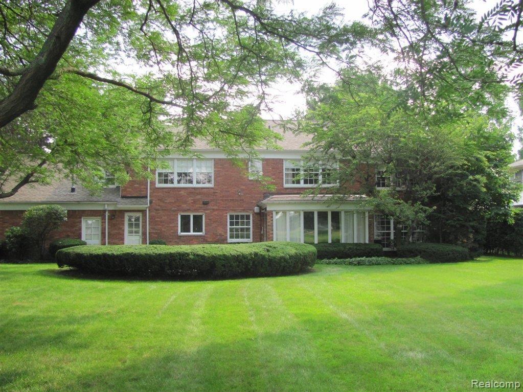 316 Moross Road Grosse Pointe, MI 48236 - Photo 2 of 5 IMG_0710.JPG