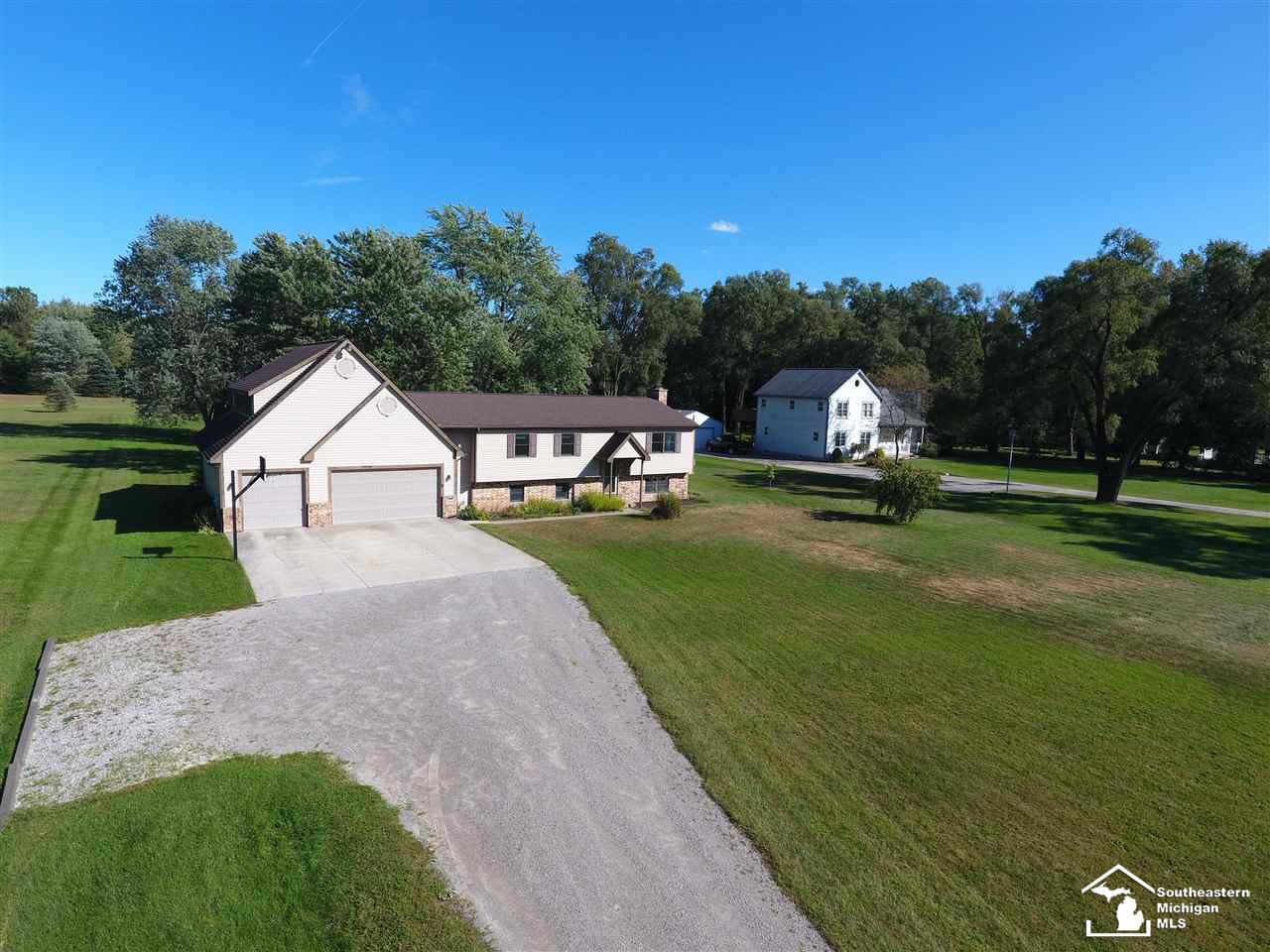 7490 Douglas Road Lambertville, MI 48144 - Photo 18 of 18 Gallery Image 18