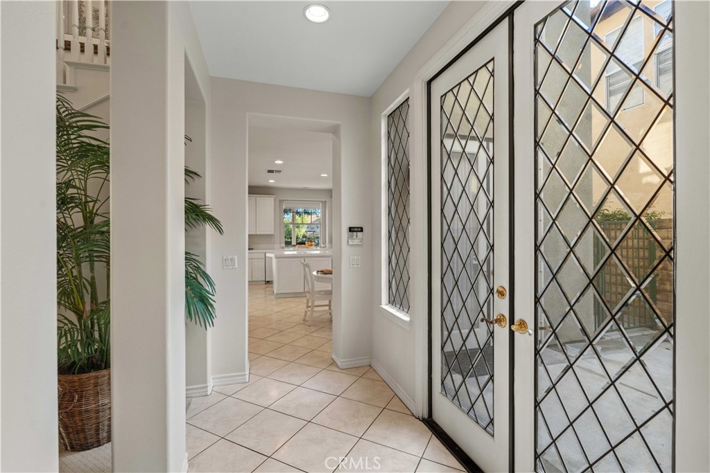 27053 Island Road Valencia, CA 91355 - Photo 11 of 57 Leaded Windows and Doors