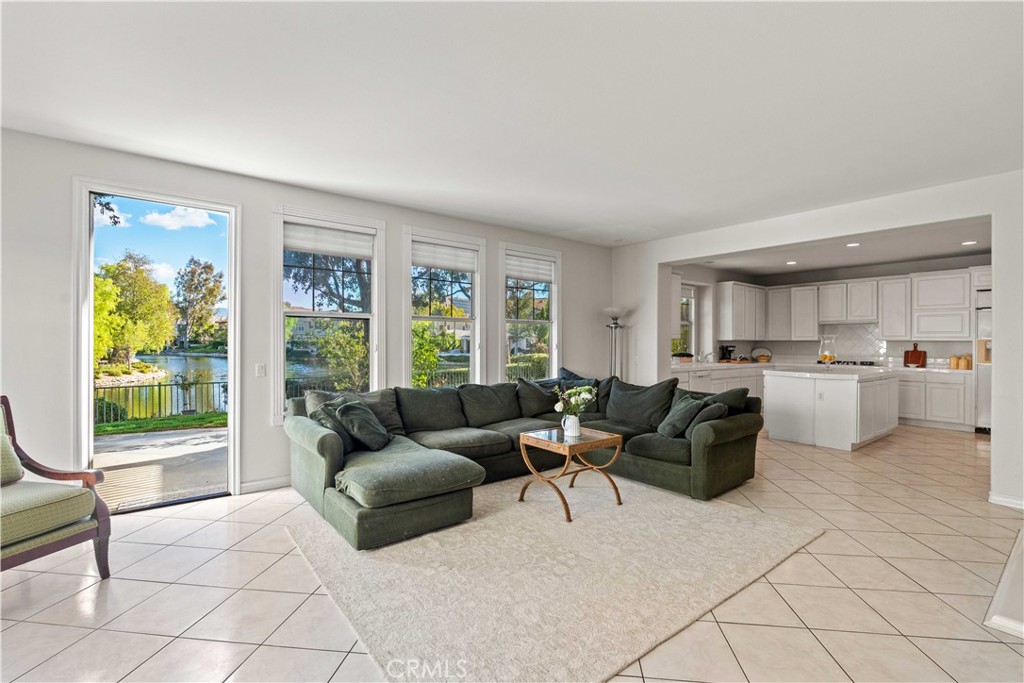 27053 Island Road Valencia, CA 91355 - Photo 12 of 57 Family Room/Great Room with Lake View