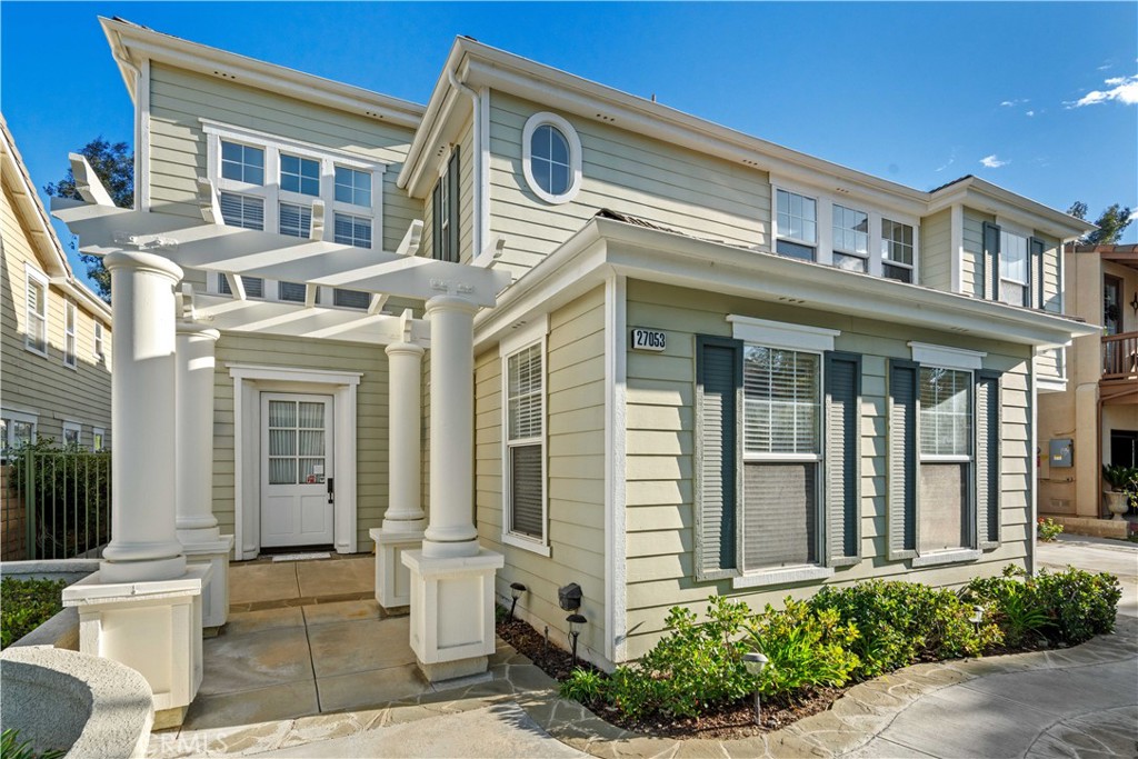 27053 Island Road Valencia, CA 91355 - Photo 3 of 57 Front