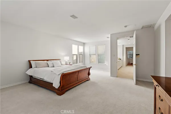 $1,599,000 | 27053 Island Road, Valencia, CA 91355