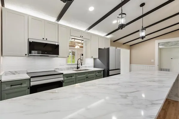 $999,900 | 284 Smokeford Road, Murphy, NC 28906