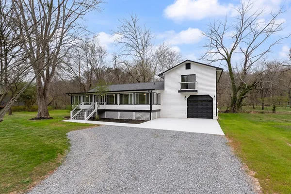 $999,900 | 284 Smokeford Road, Murphy, NC 28906