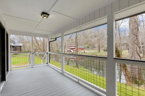 $999,900 | 284 Smokeford Road, Murphy, NC 28906