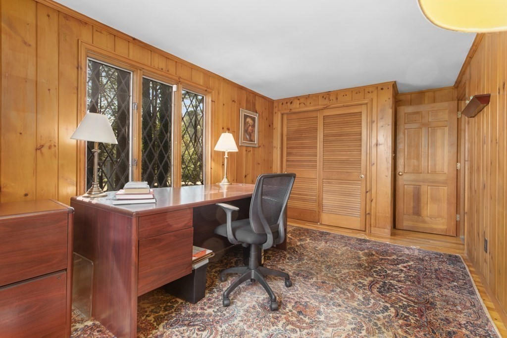 17 Lovell Road Lynnfield, MA 01940 - Photo 24 of 41 Gallery Image 24