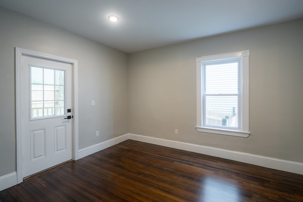 101 Draper Street, Unit 1 Boston, MA 02122 - Photo 5 of 14