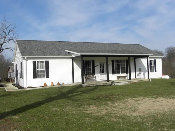 $489,900 | 3401 Mitten Road, Bowling Green, IN 47833