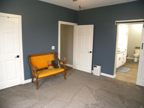 $489,900 | 3401 Mitten Road, Bowling Green, IN 47833