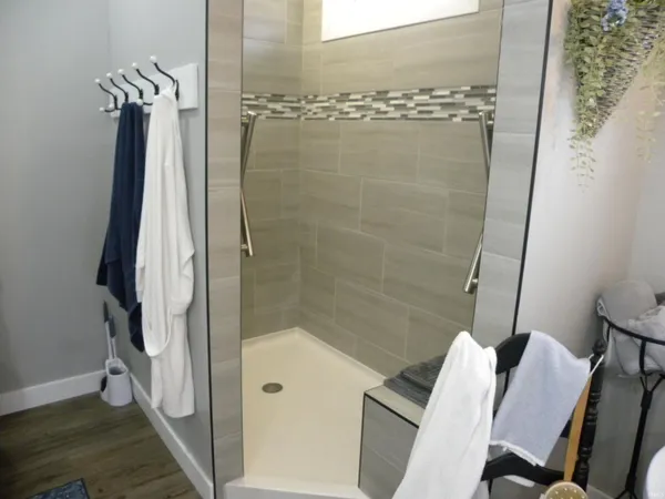 $489,900 | 3401 Mitten Road, Bowling Green, IN 47833