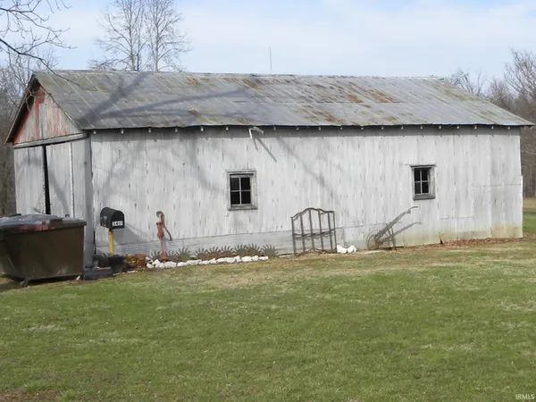 $489,900 | 3401 Mitten Road, Bowling Green, IN 47833