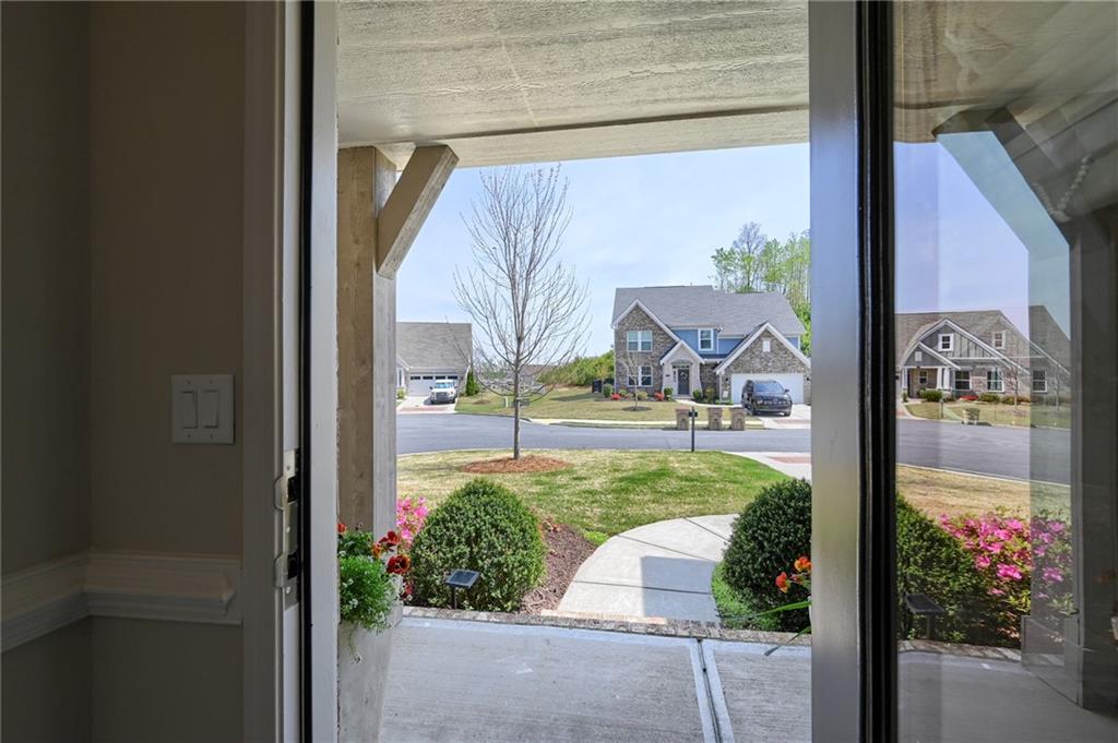 7935 Garnet Trace Ball Ground, GA 30107 - Photo 4 of 54