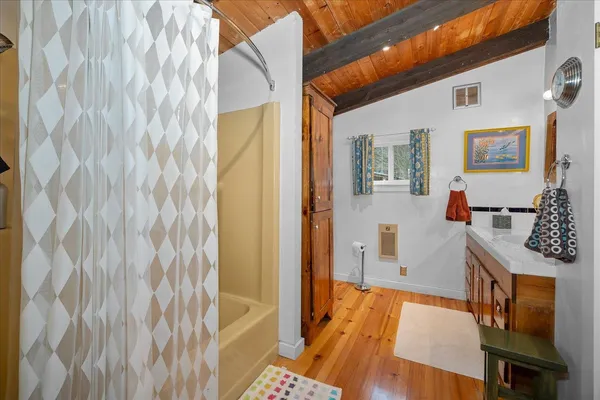 $585,000 | 11006 East Boundary Road, Elk, WA 99009