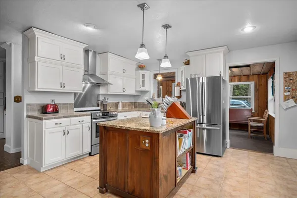 $585,000 | 11006 East Boundary Road, Elk, WA 99009