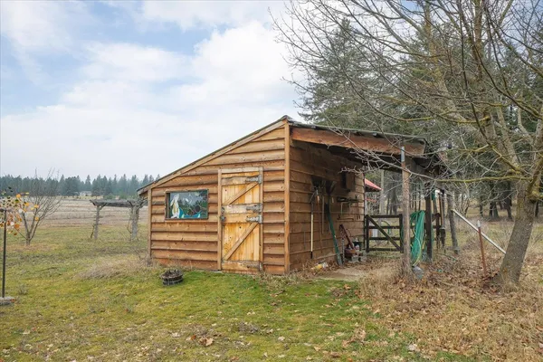 $585,000 | 11006 East Boundary Road, Elk, WA 99009