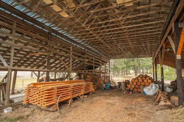 $585,000 | 11006 East Boundary Road, Elk, WA 99009