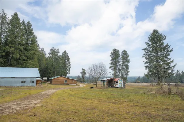 $585,000 | 11006 East Boundary Road, Elk, WA 99009