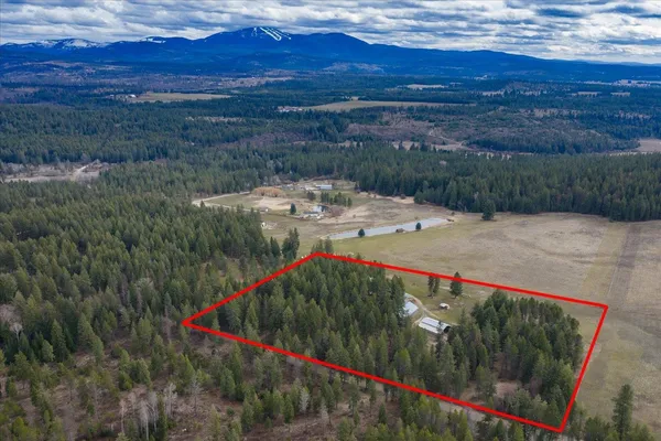 $585,000 | 11006 East Boundary Road, Elk, WA 99009