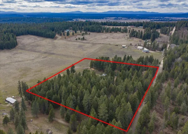 $585,000 | 11006 East Boundary Road, Elk, WA 99009
