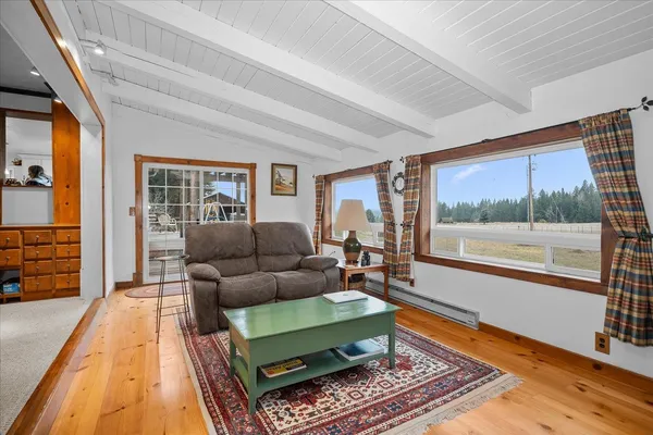 $585,000 | 11006 East Boundary Road, Elk, WA 99009
