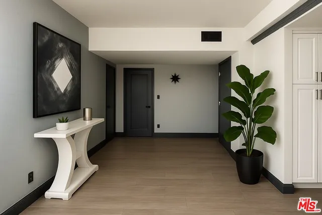 $7,500 | 17366 Sunset Boulevard, Unit 105, Pacific Palisades, CA 90272