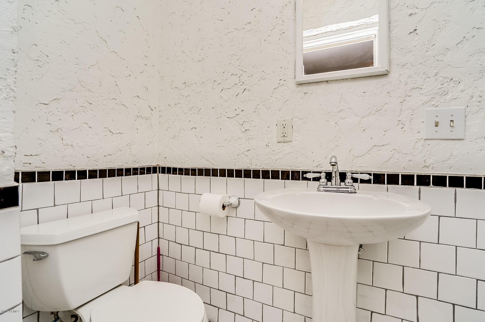 311 East Alvarado Road Phoenix, AZ 85004 - Photo 23 of 41 Master Bathroom