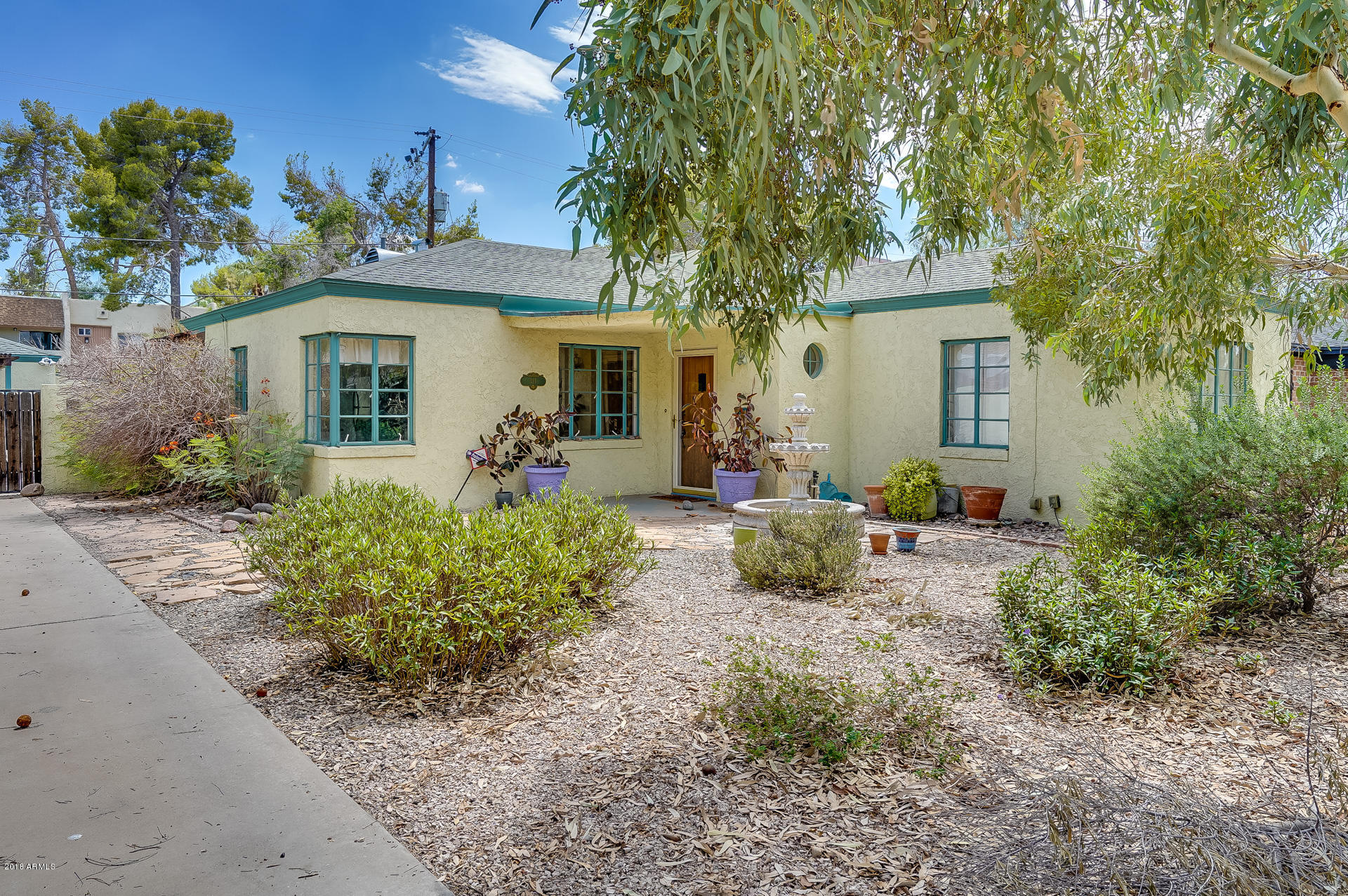 311 East Alvarado Road Phoenix, AZ 85004 - Photo 8 of 41 Front Yard - 4