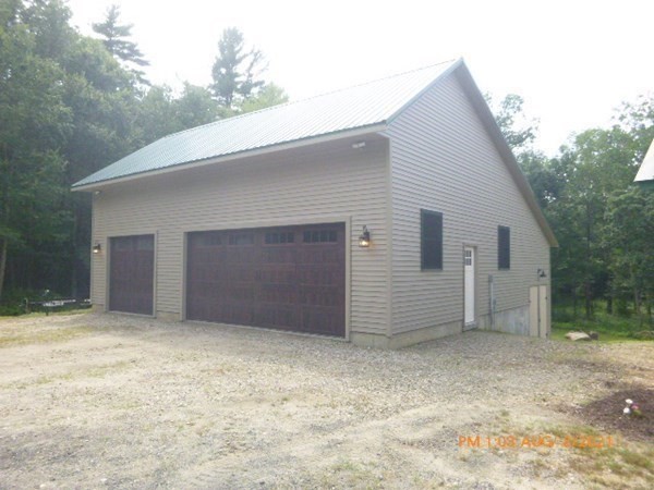 585 Mellon Road Hardwick, MA 01037 - Photo 4 of 30 Gallery Image 4