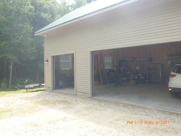 585 Mellon Road Hardwick, MA 01037 - Photo 8 of 30 Gallery Image 8