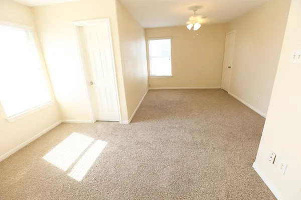 $165,000 | 175 Binnacle Court, Unit B, Willis, TX 77318